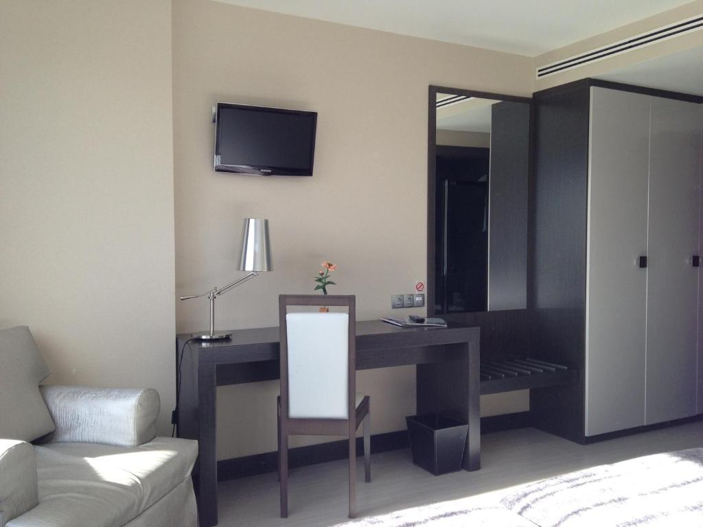 Hotel Adelma Hoznayo Δωμάτιο φωτογραφία