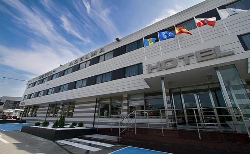 Hotel Adelma Hoznayo Εξωτερικό φωτογραφία