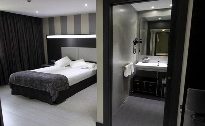 Hotel Adelma Hoznayo Εξωτερικό φωτογραφία